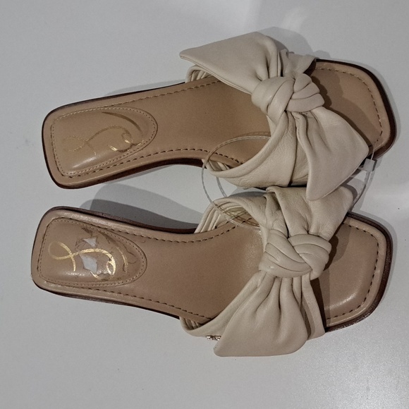 Sam Edelman Darcie Bow Kitten Heel Sandals - Picture 3 of 10